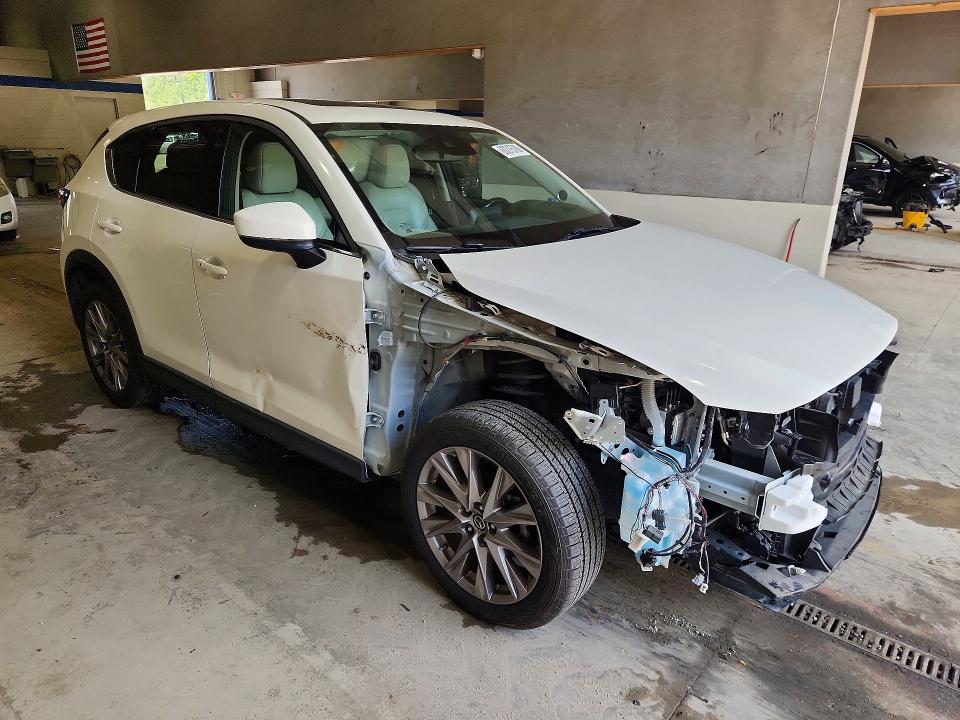 Продаж на аукціоні авто 2019 Mazda Cx-5, vin: JM3KFBDMXK0521947, номер лоту: 60215786