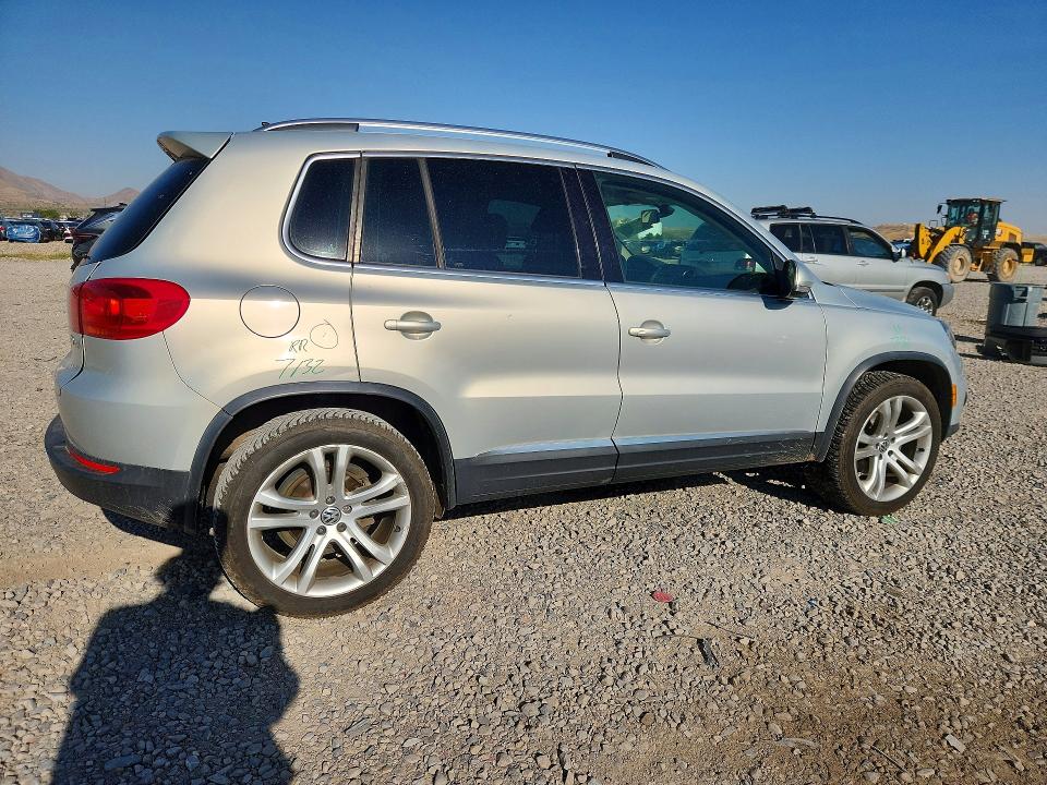 Продаж на аукціоні авто 2013 Volkswagen Tiguan, vin: WVGAV3AXXDW576762, номер лоту: 63338126