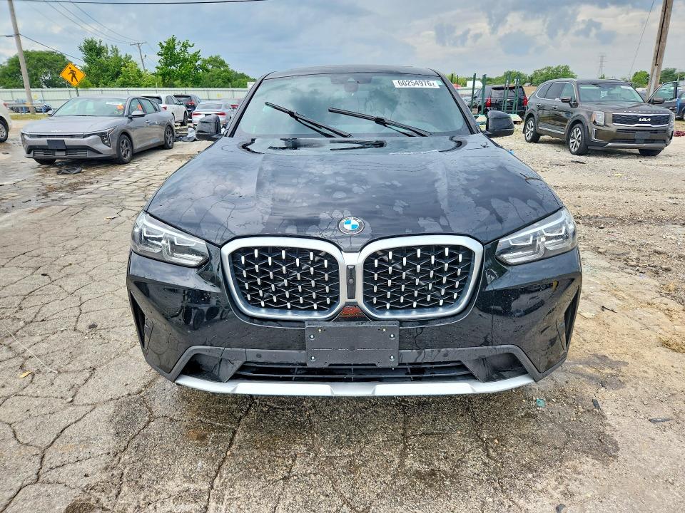 60254976 :رقم المزاد ، 5UX33DT03P9P97646 vin ، 2023 Bmw X4 مزاد بيع