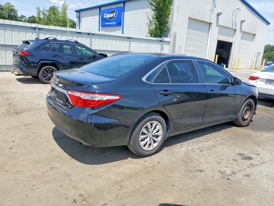 Aukcja sprzedaży 2016 Toyota Camry, vin: 4T4BF1FK2GR563108, numer aukcji: 61430816