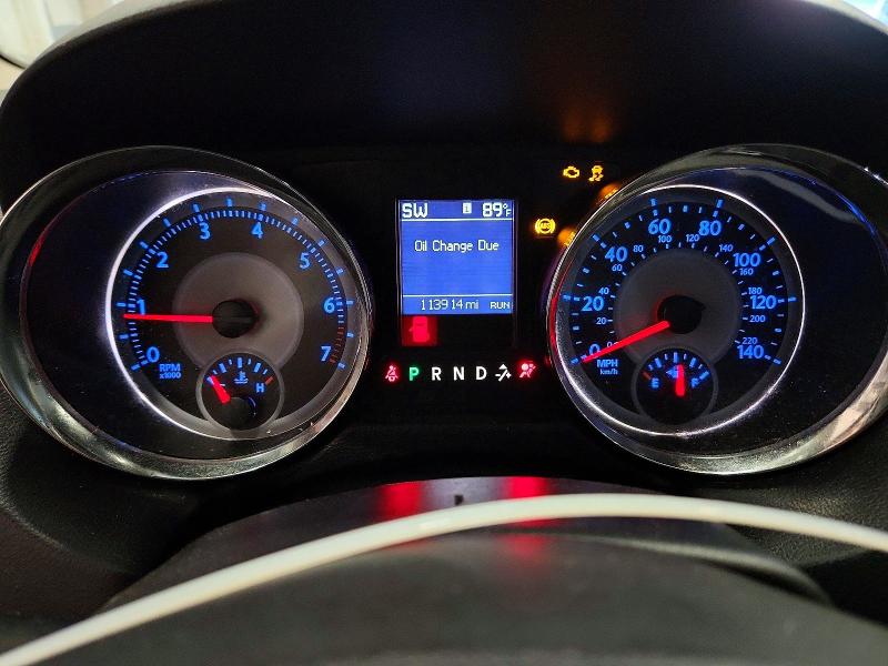 60791896 :رقم المزاد ، 2C4RC1CG1FR707880 vin ، 2015 Chrysler Town & Country مزاد بيع