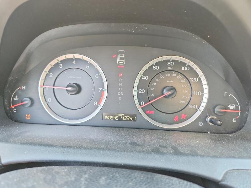 61117936 :رقم المزاد ، 1HGCS1B71AA009195 vin ، 2010 Honda Accord مزاد بيع