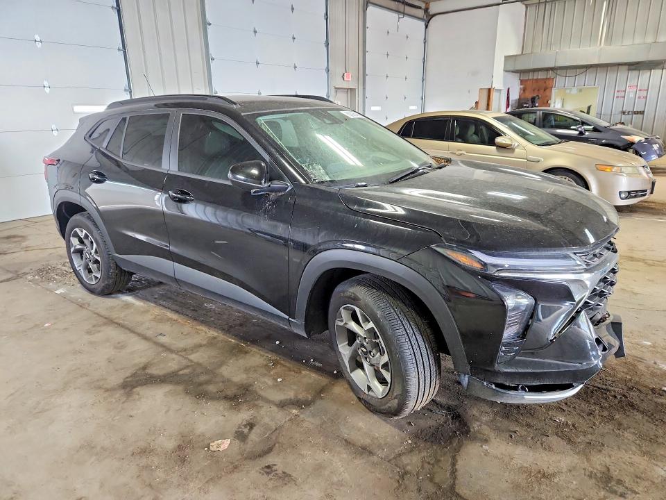 62086486 :رقم المزاد ، KL77LHEP0SC283086 vin ، 2025 Chevrolet Trax مزاد بيع
