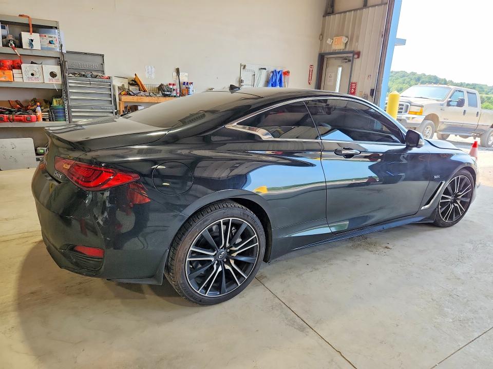 61244966 :رقم المزاد ، JN1EV7EL1JM390543 vin ، 2018 Infiniti Q60 مزاد بيع