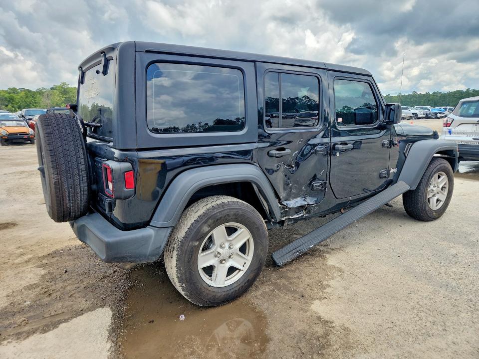 60616846 :رقم المزاد ، 1C4HJXDGXJW145593 vin ، 2018 Jeep Wrangler Unlimited مزاد بيع