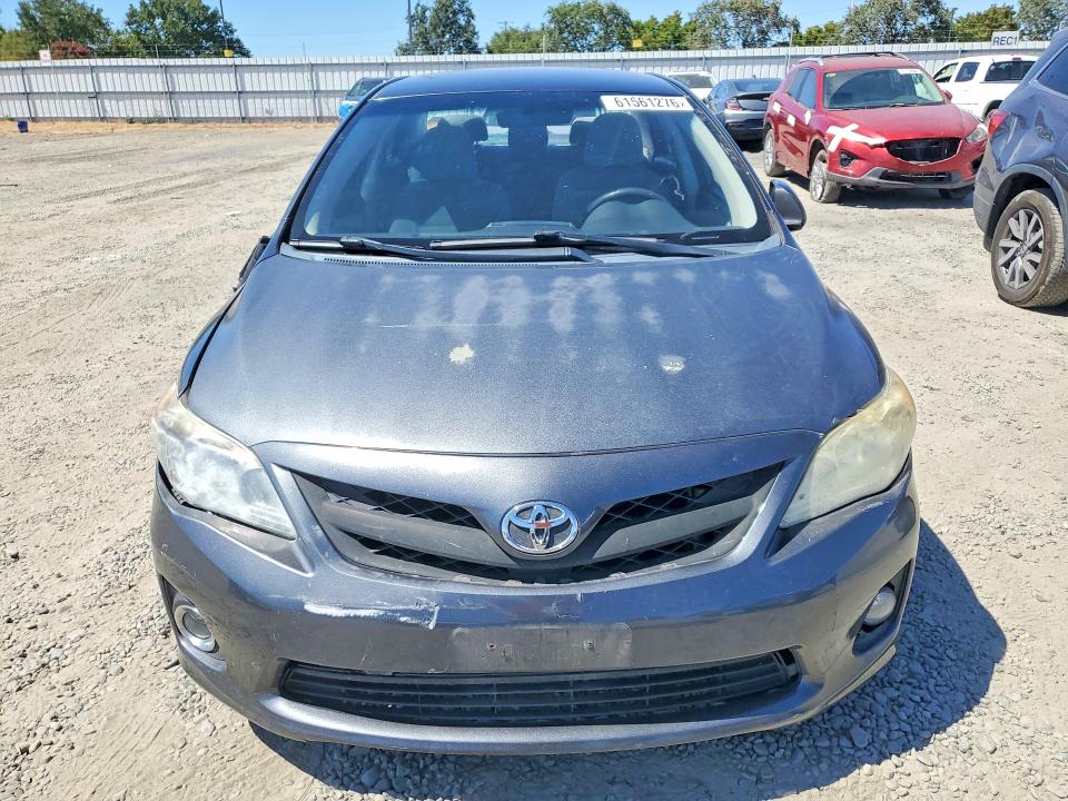 61561276 :رقم المزاد ، 2T1BU4EE1CC784790 vin ، 2012 Toyota Corolla مزاد بيع