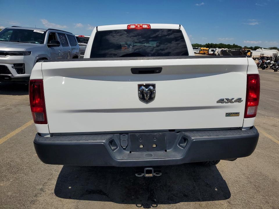 59289886 :رقم المزاد ، 1C6RR7KG8FS723521 vin ، 2015 Ram 1500 مزاد بيع