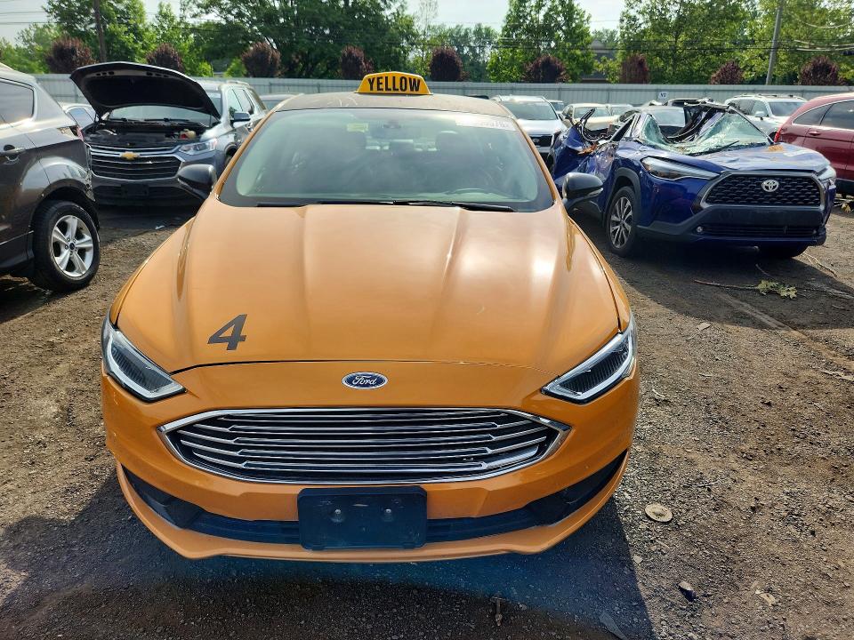 59656576 :رقم المزاد ، 3FA6P0LU9JR199707 vin ، 2018 Ford Fusion مزاد بيع