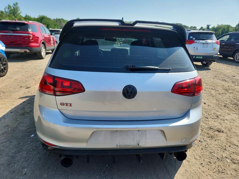 60914166 :رقم المزاد ، 3VW447AU2GM014065 vin ، 2016 Volkswagen Gti مزاد بيع