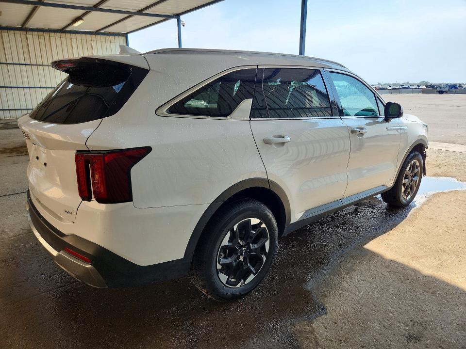 Продажа на аукционе авто 2024 Kia Sorento, vin: 5XYRLDJC5RG288197, номер лота: 85984975