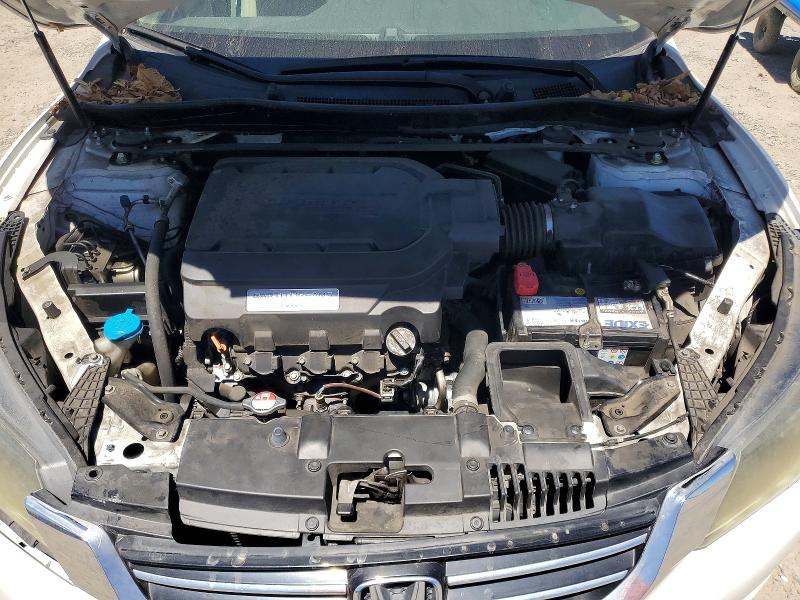 62669946 :رقم المزاد ، 1HGCR3F83FA017980 vin ، 2015 Honda Accord مزاد بيع