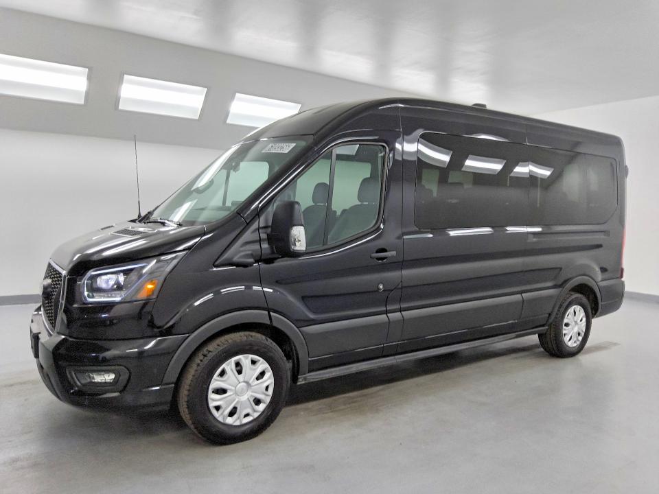 61893256 :رقم المزاد ، 1FBAX2C85TKA52590 vin ، 2026 Ford Transit مزاد بيع