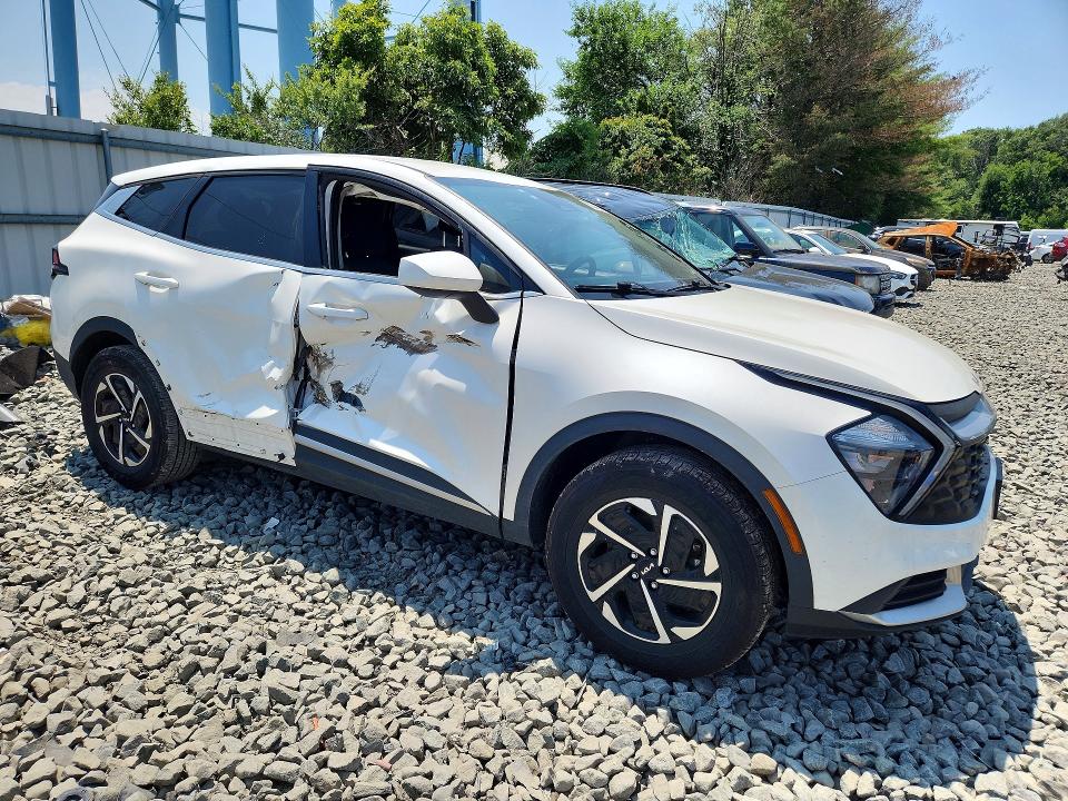 2023 Kia Sportage მანქანა იყიდება აუქციონზე, vin: KNDPUCAG5P7021413, აუქციონის ნომერი: 60944386