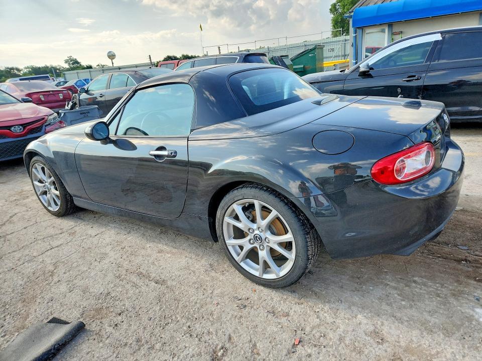 60695146 :رقم المزاد ، JM1NC2PF1D0230476 vin ، 2013 Mazda Mx-5 Miata مزاد بيع