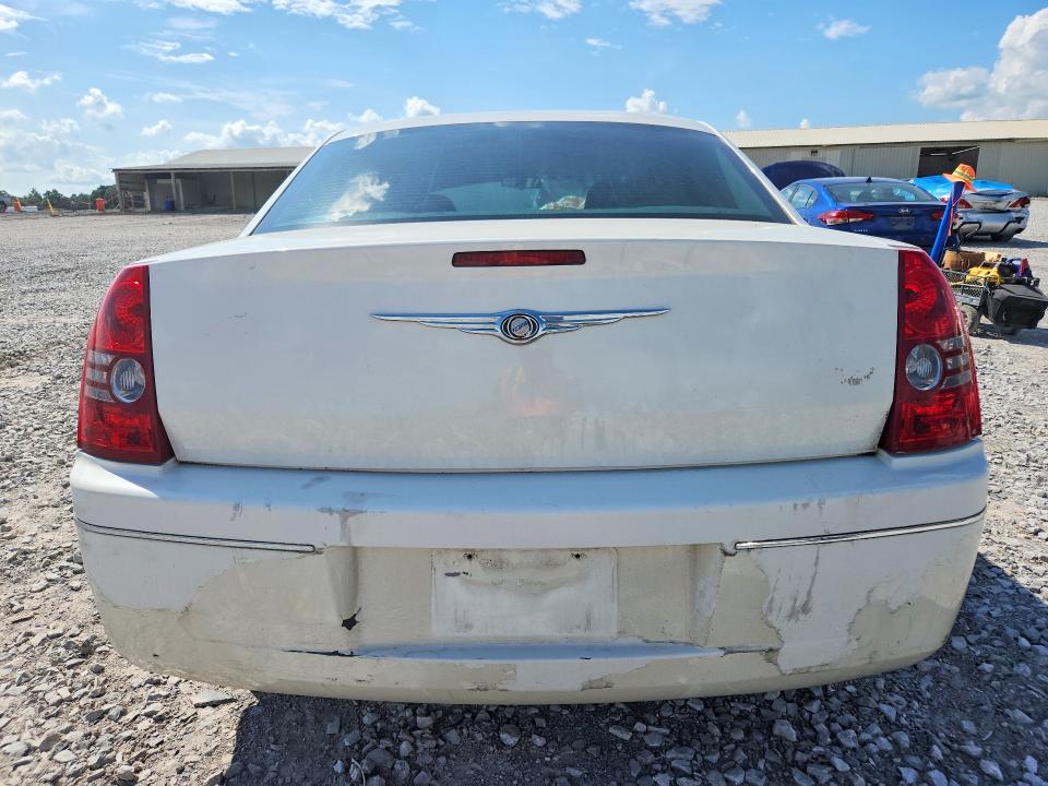 2010 Chrysler 300 მანქანა იყიდება აუქციონზე, vin: 2C3CA4CD2AH105317, აუქციონის ნომერი: 61142016