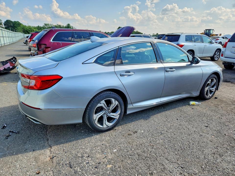 Продажа на аукционе авто 2018 Honda Accord, vin: 1HGCV1F4XJA076949, номер лота: 63514016