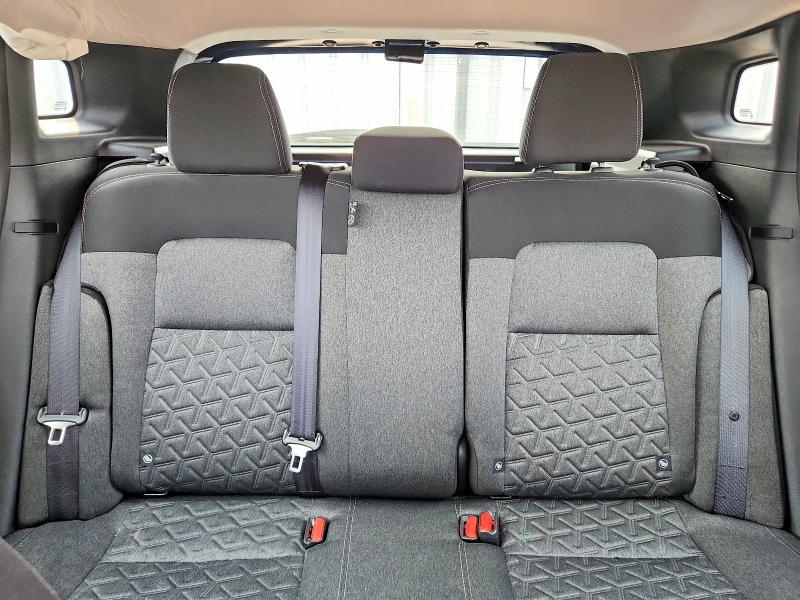 58576126 :رقم المزاد ، 3N8AP6CA9SL361146 vin ، 2025 Nissan Kicks مزاد بيع