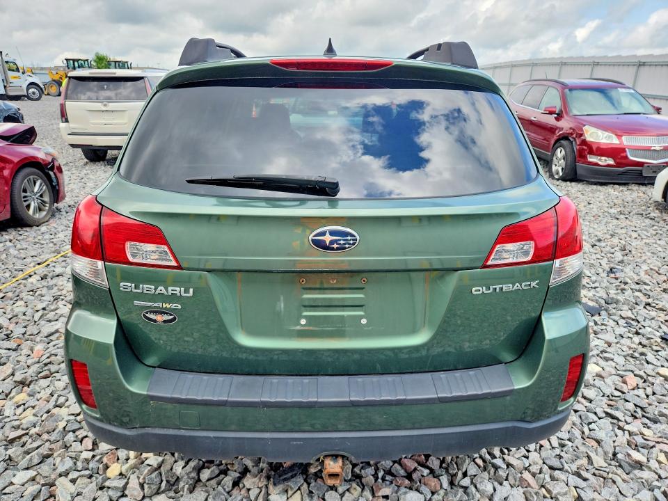 60426656 :رقم المزاد ، 4S4BRCCC1E3246675 vin ، 2014 Subaru Outback مزاد بيع