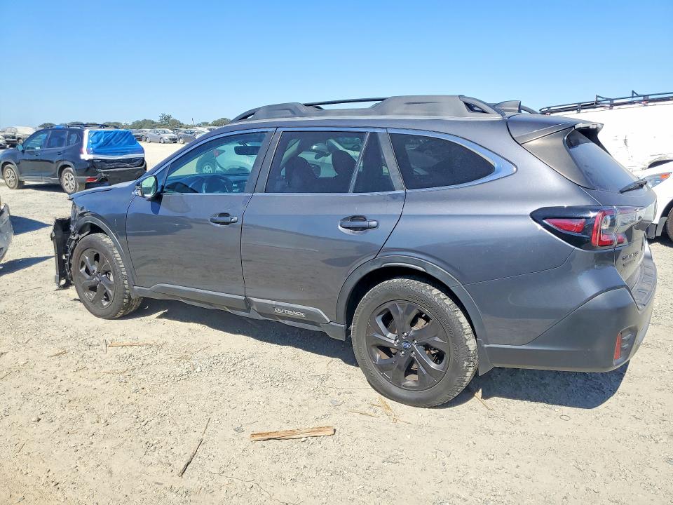 62105056 :رقم المزاد ، 4S4BTGLD2M3191721 vin ، 2021 Subaru Outback مزاد بيع