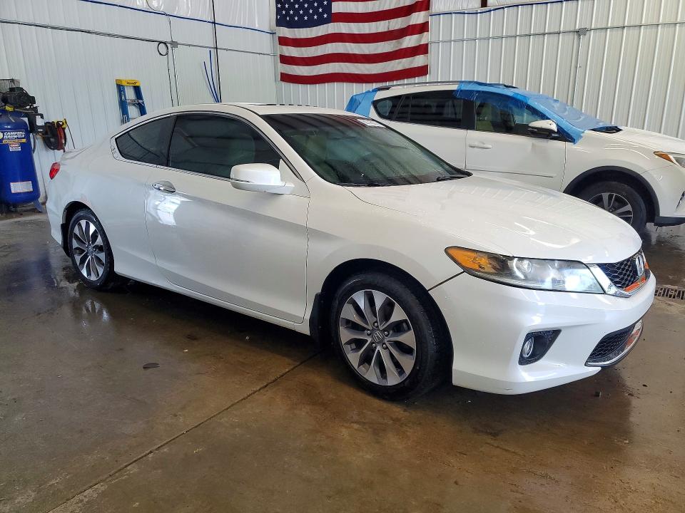 Продажа на аукционе авто 2013 Honda Accord, vin: 1HGCT1B73DA017459, номер лота: 60745676