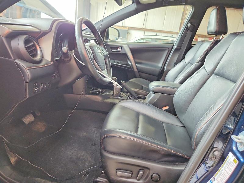 61912516 :رقم المزاد ، 2T3JFREV6JW839420 vin ، 2018 Toyota Rav4 مزاد بيع