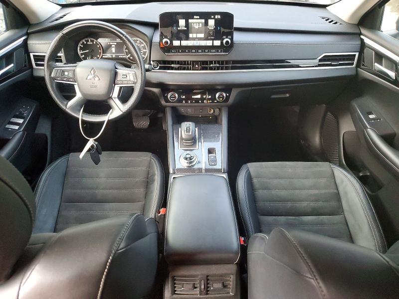 61312756 :رقم المزاد ، JA4J4UA8XNZ064774 vin ، 2022 Mitsubishi Outlander مزاد بيع