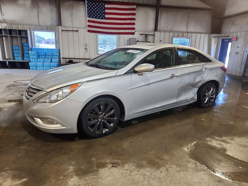59130246 :رقم المزاد ، 5NPEC4AC2BH252660 vin ، 2011 Hyundai Sonata مزاد بيع