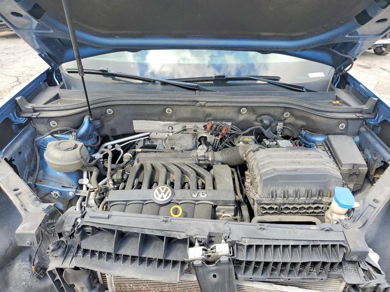 63392426 :رقم المزاد ، 1V2MR2CA3KC584448 vin ، 2019 Volkswagen Atlas مزاد بيع