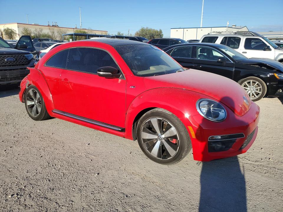 61013766 :رقم المزاد ، 3VWVT7AT6EM603552 vin ، 2014 Volkswagen Beetle مزاد بيع