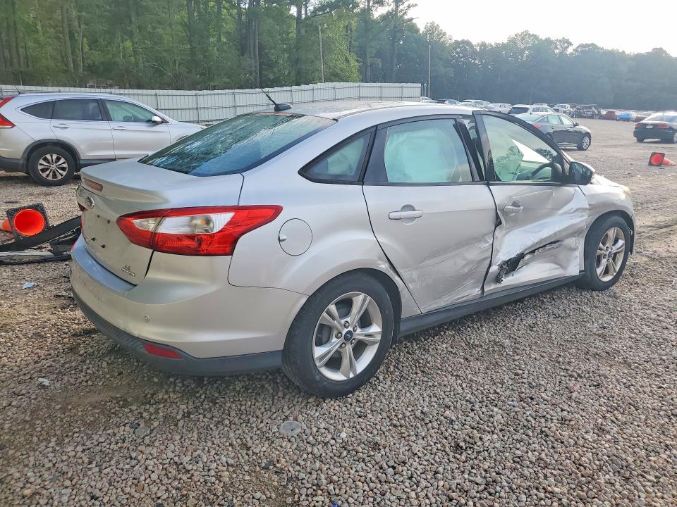 60060006 :رقم المزاد ، 1FADP3F22EL221747 vin ، 2014 Ford Focus مزاد بيع