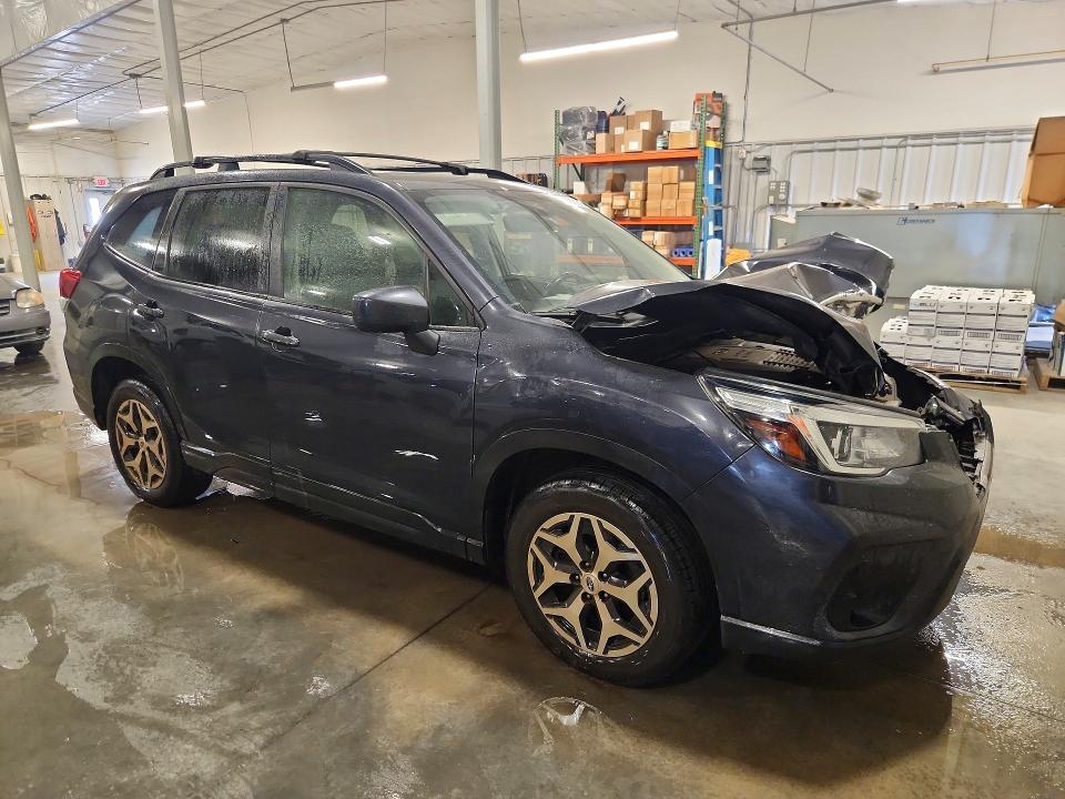 Продаж на аукціоні авто 2019 Subaru Forester, vin: JF2SKAGC9KH542812, номер лоту: 61230236