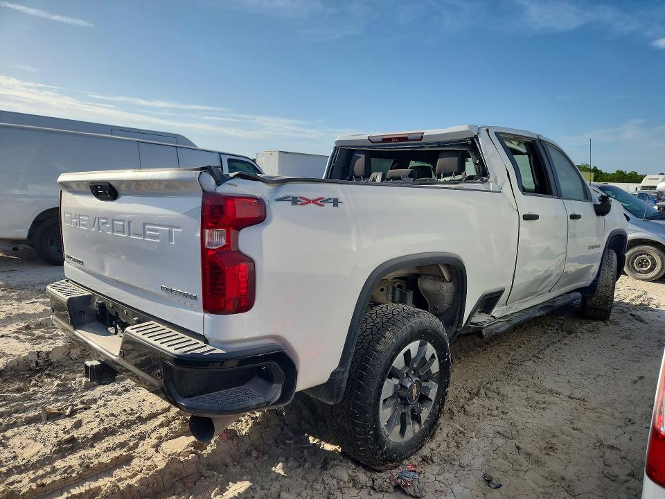 2024 Chevrolet Silverado მანქანა იყიდება აუქციონზე, vin: 2GC4YMEY6R1249677, აუქციონის ნომერი: 50256286