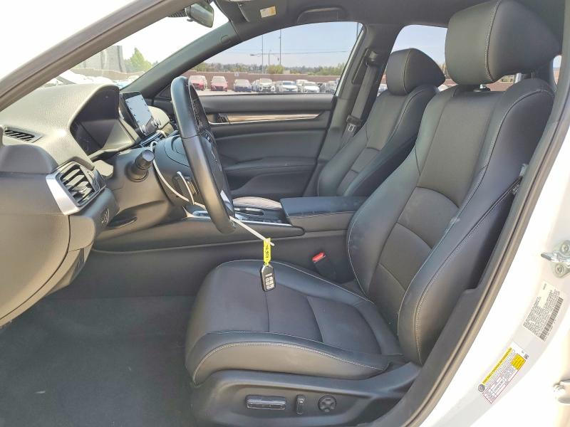 Продажа на аукционе авто 2022 Honda Accord, vin: 1HGCV3F23NA018374, номер лота: 62067866