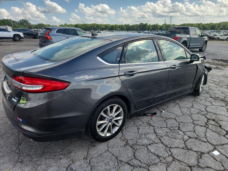 Продажа на аукционе авто 2017 Ford Fusion, vin: 3FA6P0HD0HR137681, номер лота: 61377266