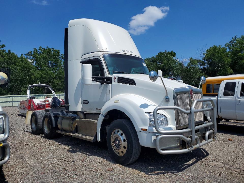 Продажа на аукционе авто 2016 Kenworth Construction, vin: 1XKZD49X9GJ124277, номер лота: 59853096