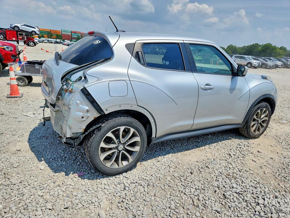 Auction sale of the 2017 Nissan Juke, vin: JN8AF5MRXHT702320, lot number: 63239236