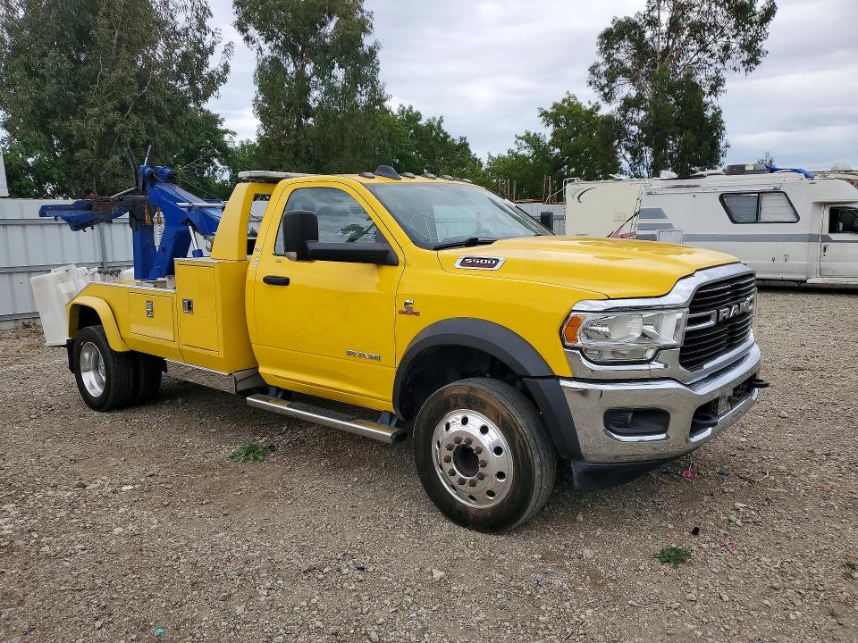 56209796 :رقم المزاد ، 3C7WRMBL8KG619770 vin ، 2019 Ram 5500 مزاد بيع