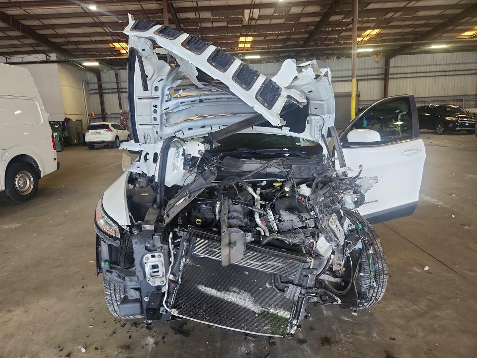 62209926 :رقم المزاد ، 1C4PJMDS6FW512334 vin ، 2015 Jeep Cherokee مزاد بيع