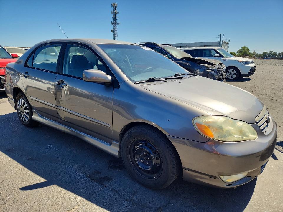 62437906 :رقم المزاد ، 1NXBR32E94Z199083 vin ، 2004 Toyota Corolla مزاد بيع