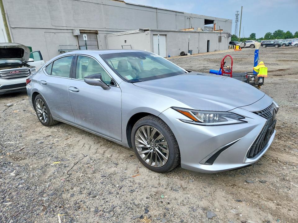 Продажа на аукционе авто 2025 Lexus Es 300h, vin: 58AEA1C12SU054512, номер лота: 61373576
