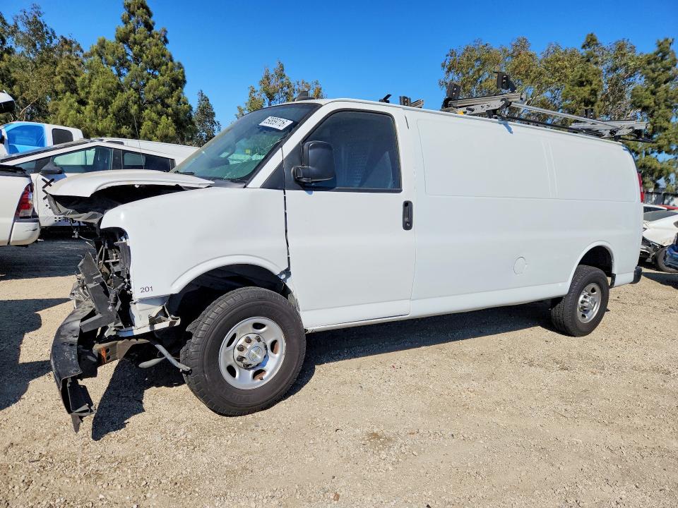 Auction sale of the 2021 Chevrolet Express G2500, vin: 1GCWGBFP6M1253622, lot number: 59889116