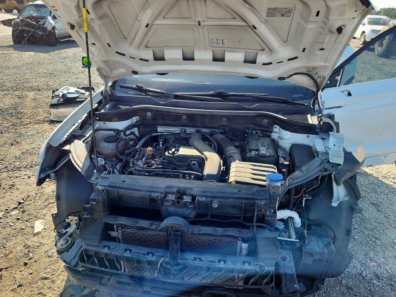 62919756 :رقم المزاد ، 3VVDX7B21NM056250 vin ، 2022 Volkswagen Taos مزاد بيع