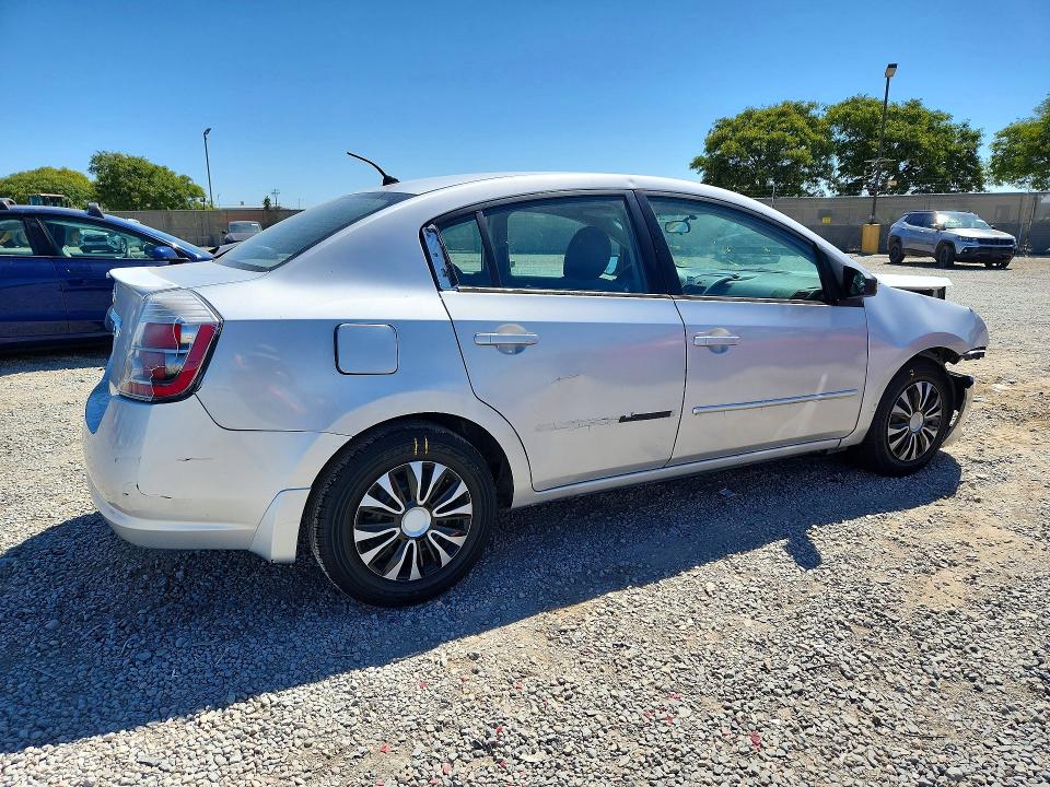 Продажа на аукционе авто 2010 Niss Sentra, vin: 3N1AB6AP8AL609776, номер лота: 59896846