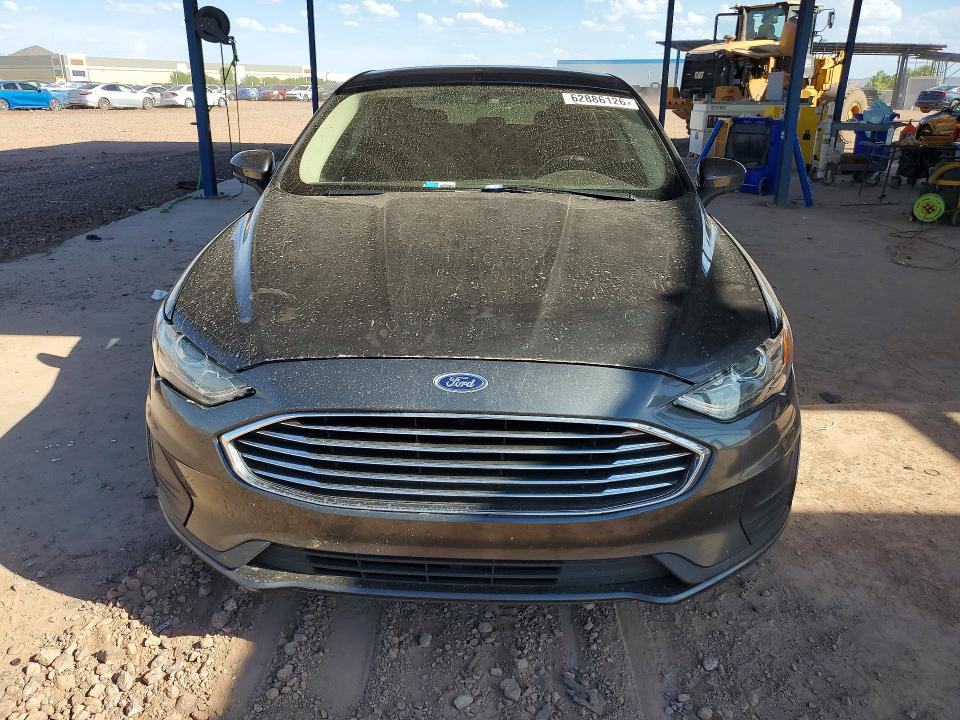 62886126 :رقم المزاد ، 3FA6P0LU0LR255469 vin ، 2020 Ford Fusion مزاد بيع