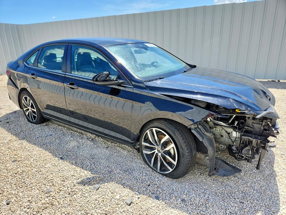 62210606 :رقم المزاد ، 3VW7X7BU3SM048186 vin ، 2025 Volkswagen Jetta مزاد بيع