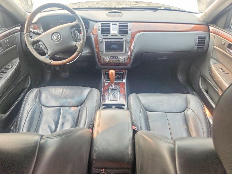 2008 Cadillac Dts მანქანა იყიდება აუქციონზე, vin: 1G6KD57Y88U178817, აუქციონის ნომერი: 61351706
