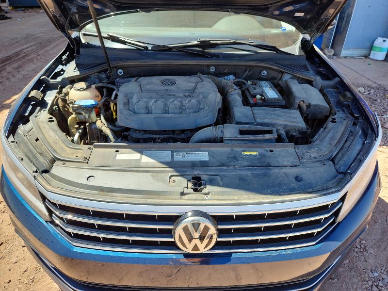 2018 Volkswagen Passat 4d 2.0t Highl მანქანა იყიდება აუქციონზე, vin: 1VWBA7A3XJC020082, აუქციონის ნომერი: 62465026