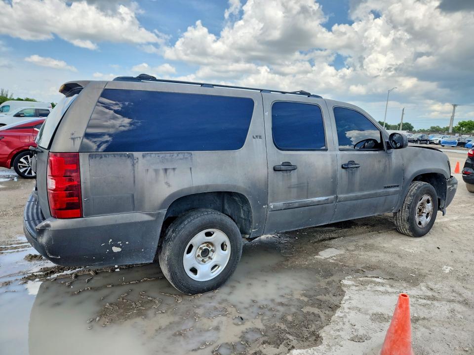 61197936 :رقم المزاد ، 3GNFC16068G148943 vin ، 2008 Chevrolet Suburban مزاد بيع