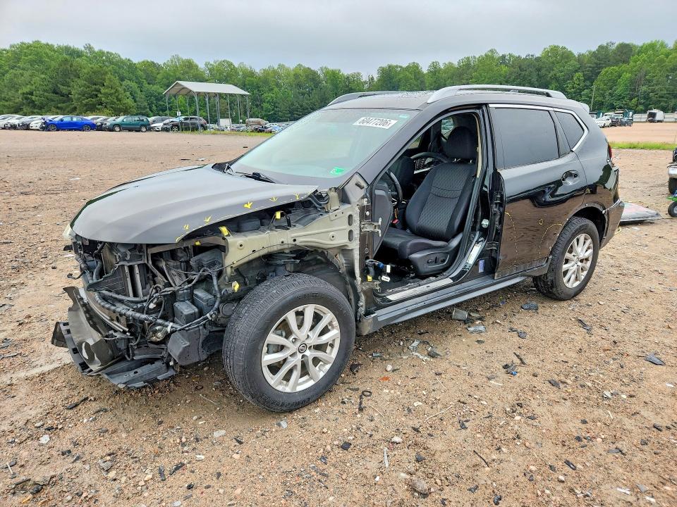 60477206 :رقم المزاد ، 5N1AT2MV9JC832655 vin ، 2018 Nissan Rogue مزاد بيع