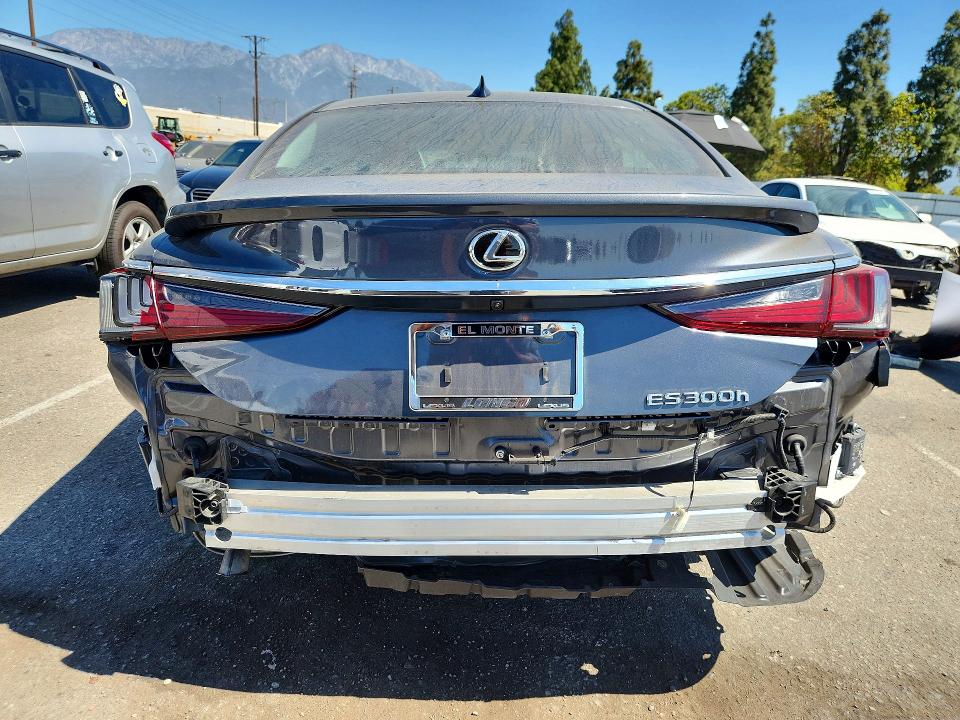59912146 :رقم المزاد ، 58ADA1C19SU056415 vin ، 2025 Lexus Es 300h مزاد بيع
